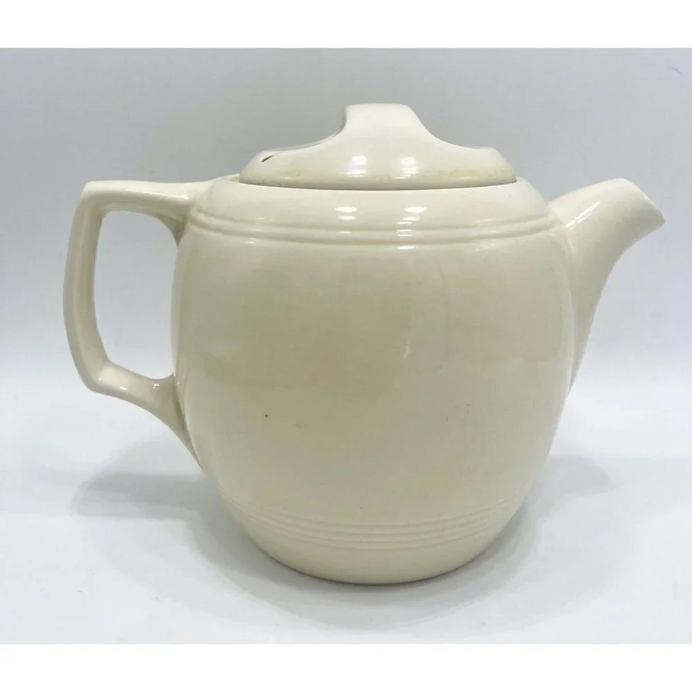 Vintage Porcelier Tea Pot Ducks Flying Vitreous China Lake Cattails Made in USA